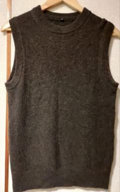 【値下げ】無印良品 ニットベストのサムネイル