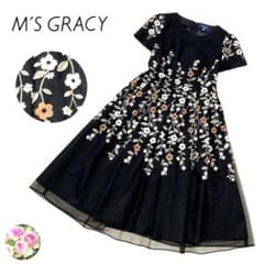 【美品】エムズグレイシー ワンピース ロング シフォン 24年 刺繍 花42 黒 美品】エムズグレイシー ワンピース ロング シフォン 24年 刺繍 花42