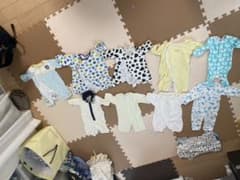 赤ちゃん本舗等で購入した、ベビ服です。のサムネイル