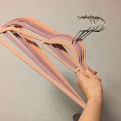 ハンガーのサムネイル