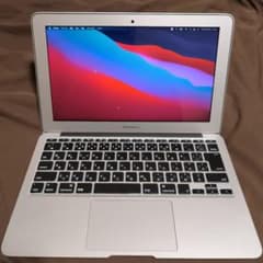 【美品】MacBook Air 11インチ Early 2014【おまけ付き】のサムネイル