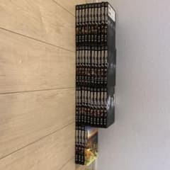 Attack Titan Complete set of volumes 1-34 by Hajime Isayama