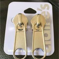 Claire's ピアスのサムネイル