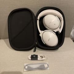ぴーまん様専用　Bose QuietComfort 45 ホワイトスモークのサムネイル