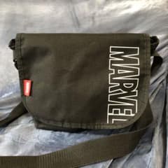 メッセンジャーバッグ　MARVELのサムネイル