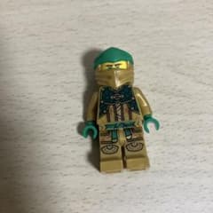 Ninjago 忍者ミニフィギュア 金色のサムネイル
