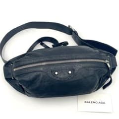 美品 バレンシアガ クラッシック ネオリフト ボディバッグ スリングパック 美品】バレンシアガ クラッシック ネオリフト ボディバッグ スリング