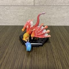 モンスターハンター プケプケ亜種 フィギュア スタンダードモデルのサムネイル