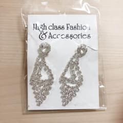 ピアス イヤリング　ウェディングのサムネイル