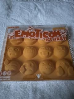 即購入○ EMOTICON ICE TRAY 製氷皿 アイストレイのサムネイル