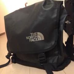 THE NORTH FACE メッセンジャーバッグのサムネイル