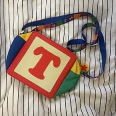トイストーリーホテル 宿泊者限定 ショルダーバッグ Tブロック ディズニーのサムネイル