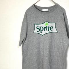 イーハイフンワールドギャラリー 半袖Tシャツ　フリーサイズのサムネイル