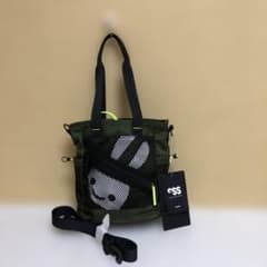 キューン　メッシュポケット2wayバッグ　小　オリーブ　新品 キューン メッシュポケット2wayバッグ 小 オリーブ 新品 - メルカリ