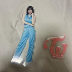 TWICE MOMO アクリルスタンドのサムネイル