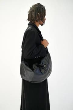 Beaulares（ビュラレス） SLOUCH CROSSBODY B - メルカリ