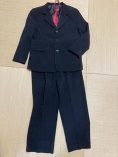 男の子フォーマルスーツ　卒業式入学式　150cmのサムネイル