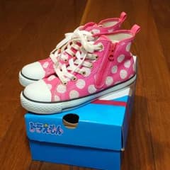 最終値下げ！CONVERSE　コンバース　ドラえもんコラボ　ピンク　21センチのサムネイル