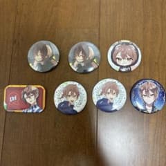 カラフルピーチ うり 缶バッジ まとめ売りのサムネイル