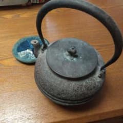 アンティーク鉄瓶のサムネイル