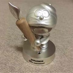 ドラえもんフィギュアのサムネイル
