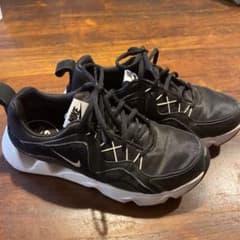 NIKE ナイキ　RYZ 365 スニーカーのサムネイル