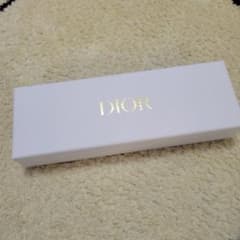 Dior　ノベルティーのサムネイル