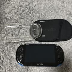 【美品】PSVitaブラック/アクア・ブルーメモリーカード8GB ポーチ付きのサムネイル