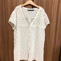 ZARAトップスのサムネイル