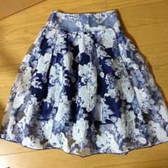 カモノハシ様専用オーガンジースカート新品未使用のサムネイル