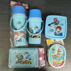 バラ可 機動戦士ガンダム 弁当箱+水筒+コップセット 未使用 当時物