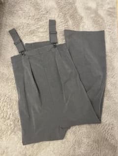 GU タックサロペットパンツ Sサイズ グレーのサムネイル