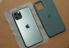 iPhone 11 Pro Max256GB 香港版(シャッター音なし) 極美品】iPhone 11 Pro 256GB 香港版 シャッター音なし - メルカリ