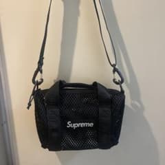 【新品】 Supreme 25SS Mesh Mini Duffle Bag 黒のサムネイル