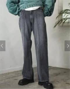 Chikashitsu + center press denim pantsのサムネイル