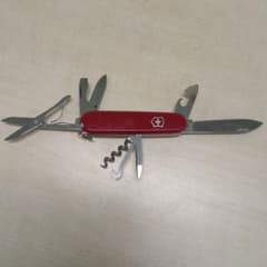 Victorinox 多機能ナイフ 赤のサムネイル