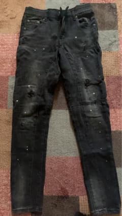 adams JUGGLERダメージ加工 ペイント デニムパンツ ブラック - メルカリ