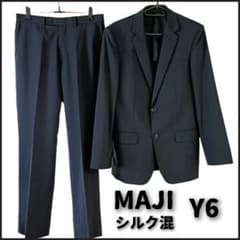 美品【MAJI】 AOKI セットアップスーツ Y6 シルク混 黒 ストライプ