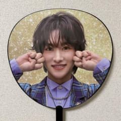 ROIROM ロイロム 本多大夢 団扇 うちわ FC限定 うちわB - メルカリ