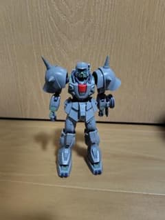 RE/100 1/100 デナン・ゾン 素組み完成品のサムネイル