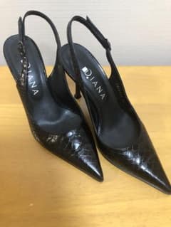 【美品】Diana ブラック クロコダイル風 ハイヒールのサムネイル