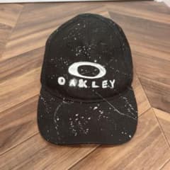 OAKLEY キャップ ブラックのサムネイル