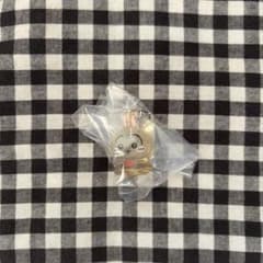 ちいかわ めじるしアクセサリー3 うさぎのサムネイル