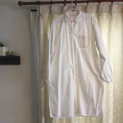 古着 ロング丈 白シャツのサムネイル