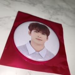 SEVENTEEN セブチカフェ 缶バッジ ウォヌのサムネイル