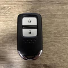 ホンダ 純正 スマートキー 本体 2ボタンのサムネイル