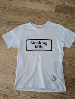 Smoking kills Tシャツ ホワイトのサムネイル