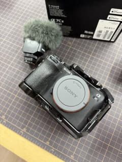 ソニー α7CII ボディ + ECM-M1マイク + SmallRigのサムネイル