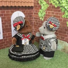 シルバニアファミリー☆初期くま父母サイズ☆洋服ペアセットのサムネイル