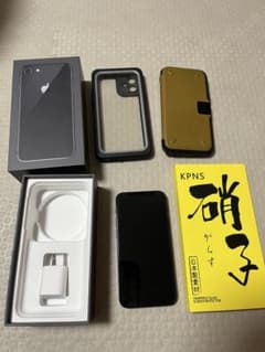 Apple iPhone 12mini 黒 本体 + ケース2つのサムネイル